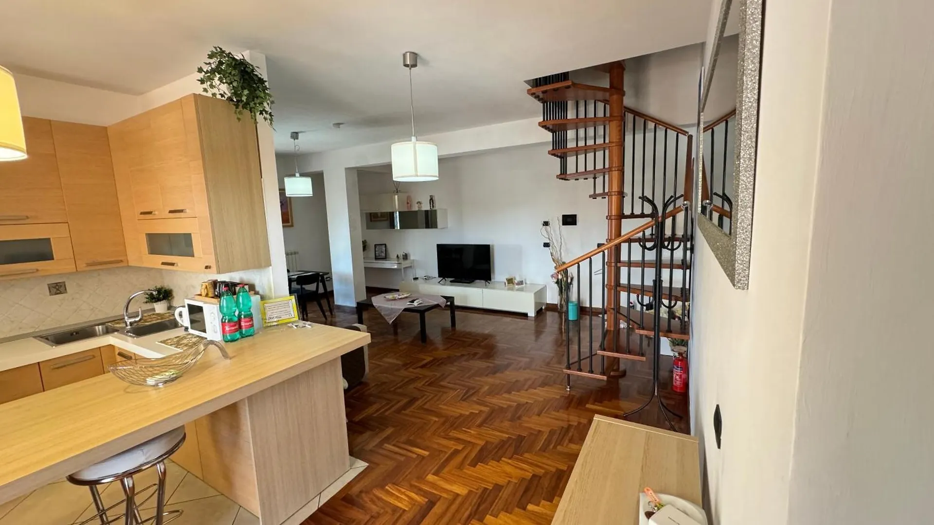 Eva Guest House Apartment Marino